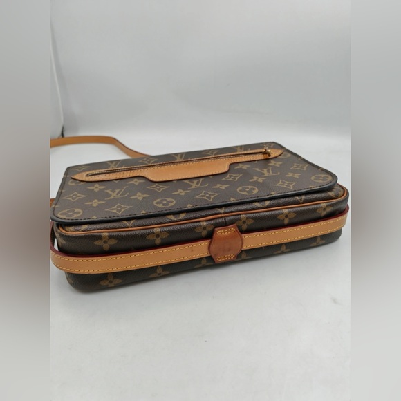 Authentic Louis Vuitton monogram Saint Germain crossbody - Picture 5 of 14